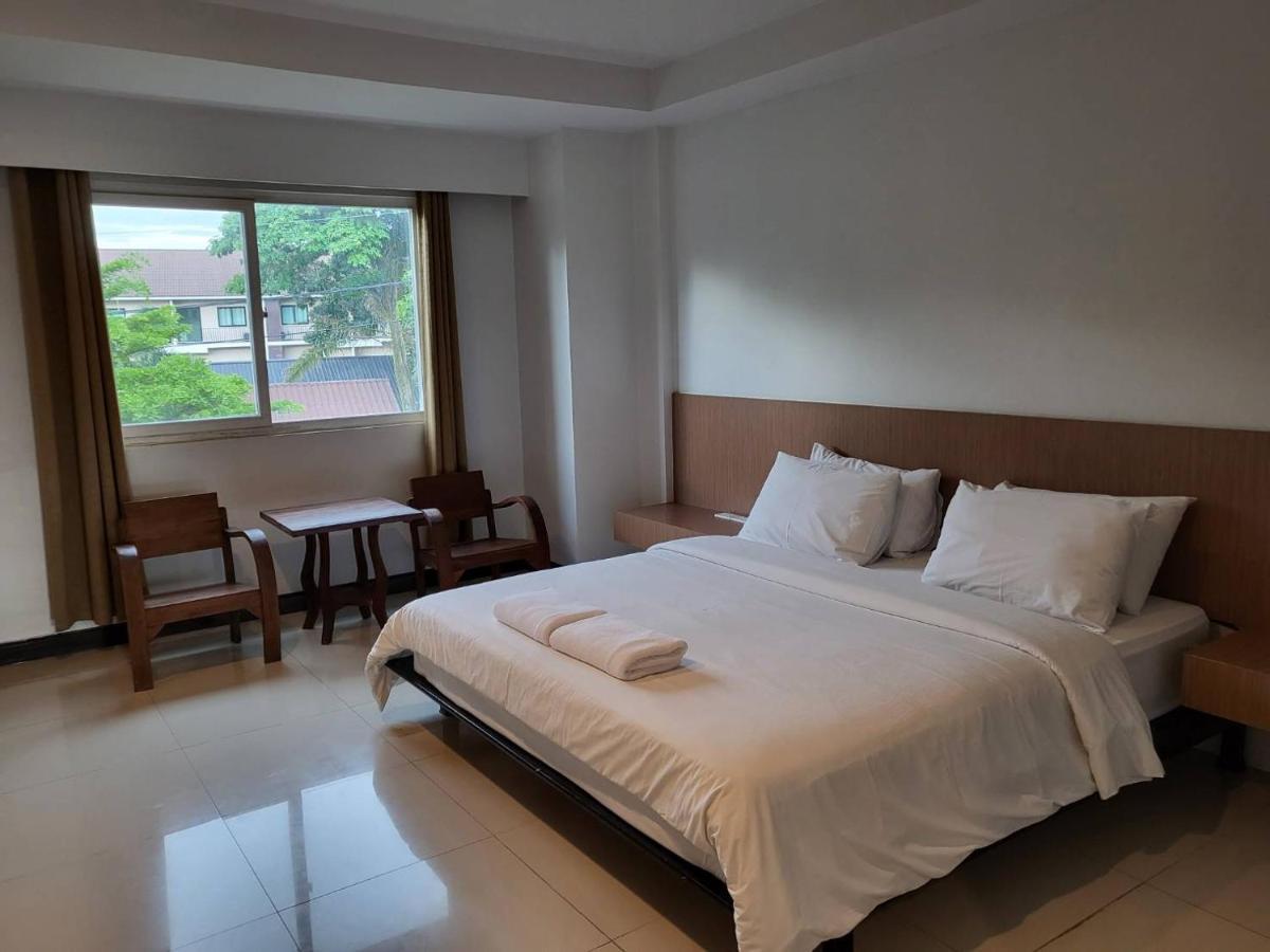 The Square Rayong Hotel Luaran gambar
